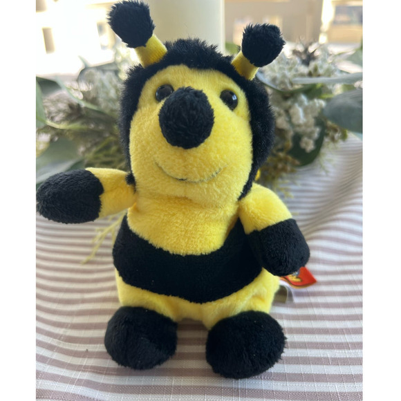 adventure planet Other - Adventure Planet Bee plush, 5 inches Bumble Bee, yellow black, toy